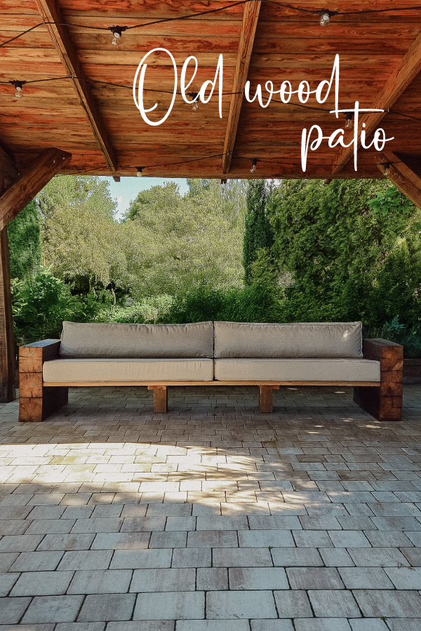patio ze starego drewna | poduchy do mebli ogrodowych | a8p.pl