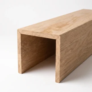 Belka sufitowa drewniana korytko Natural Oak z litego dębu, szczotkowane, naroża gerowane, producent A8P